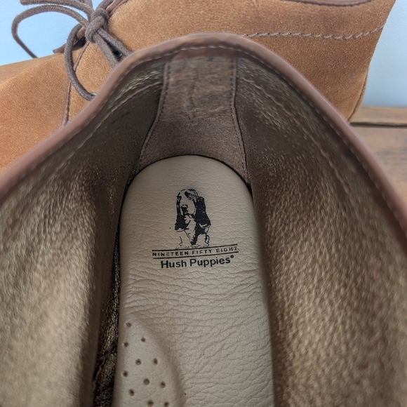 Hush Puppies Women's Tan Suede Chukka Booties In Size 8.5 - Picture 4 of 7